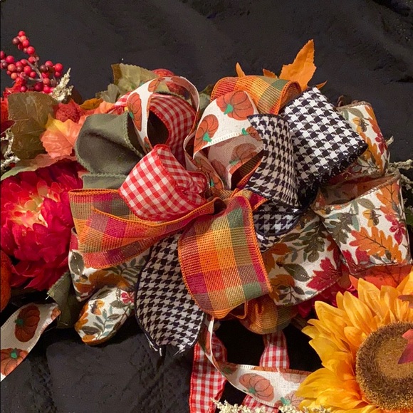 !!!SALE ON BEAUTIFUL LARGE FALL WREATHS!!!!